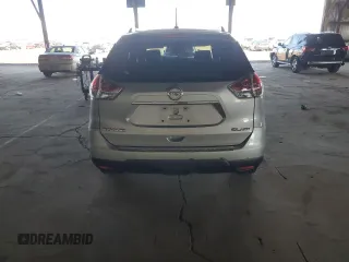 2015 Nissan Rogue SL z VIN 5N1AT2MV7FC850725, wystawiony jako Copart lot #54993195 z przebiegiem 98 804 mil mil oraz Szkoda całkowita • Salvage title. Historia ofert i sprzedaży dostępna na DreamBid. Obrazek 6.
