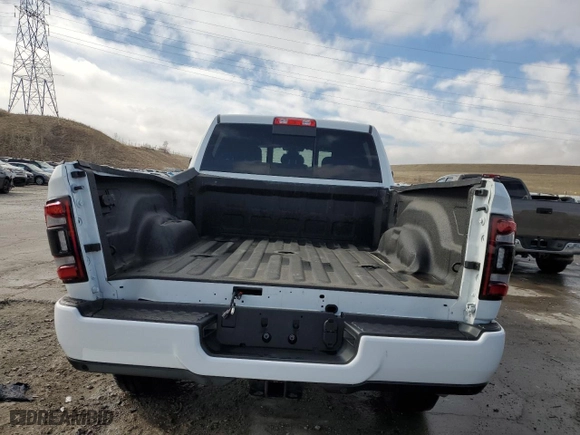2024 Ram 2500 Lone Star with VIN 3C6UR5DLXRG317129, listed as a Copart auction lot 47662145 with 5,912 mi miles and Salvage Title. Bid and sale history available at carsss.com. Image 6.