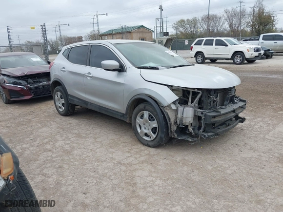 2018 Nissan Rogue Sport SV with VIN JN1BJ1CR6JW263293, listed as a IAAI auction lot 41740293 with 233,641 mi miles. Bid and sale history available at carsss.com. Image 1.