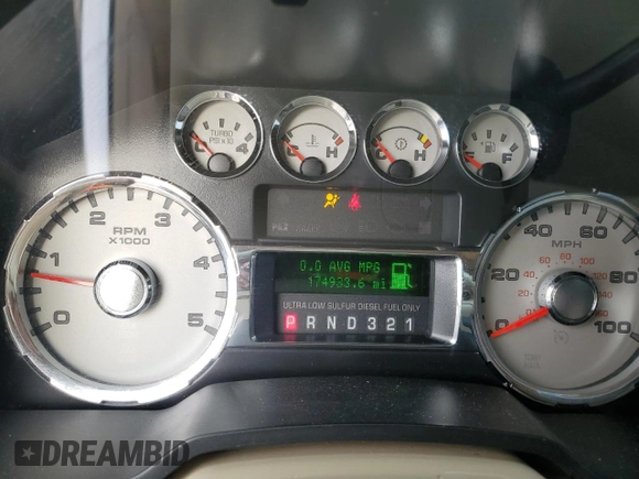 2008 Ford F-350 with VIN 1FTWW32R08EA90223, listed as a Copart auction lot 53132245 with 174,933 mi miles and Salvage title. Bid and sale history available at DreamBid. Image 9.