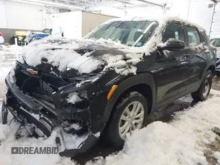 2021 Chevrolet TrailBlazer LS with VIN KL79MNSL7MB085703, listed as a IAAI auction lot 41590450 with 46,894 mi miles. Bid and sale history available at carsss.com. Image 2.