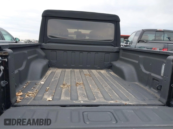 2020 Jeep Gladiator Sport S с VIN 1C6HJTAG8LL122726, выставлен на аукционе IAAI как лот 41886929 с пробегом 82 473 миль миль и . История ставок и продаж доступна на DreamBid. Изображение 20.