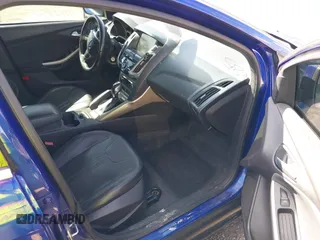 2012 Ford Focus SEL with VIN 1FAHP3H25CL283610, listed as a IAAI auction lot 41973385 with 160,732 mi miles. Bid and sale history available at carsss.com. Image 5.