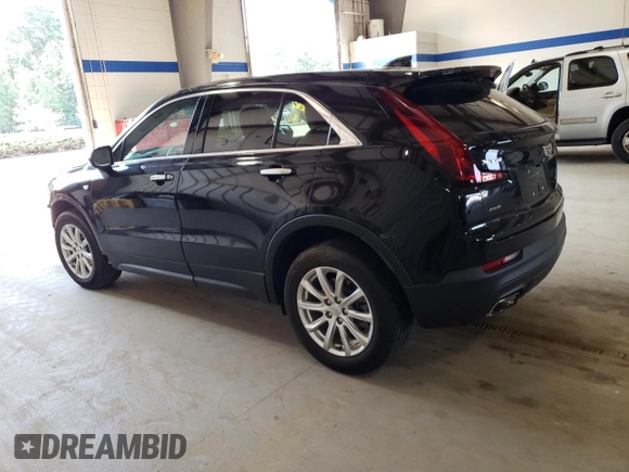 2020 Cadillac XT4 AWD Luxury with VIN 1GYFZBR42LF081550, listed as a Copart auction lot 68891524 with 27,985 mi miles and Salvage Title. Bid and sale history available at carsss.com. Image 2.