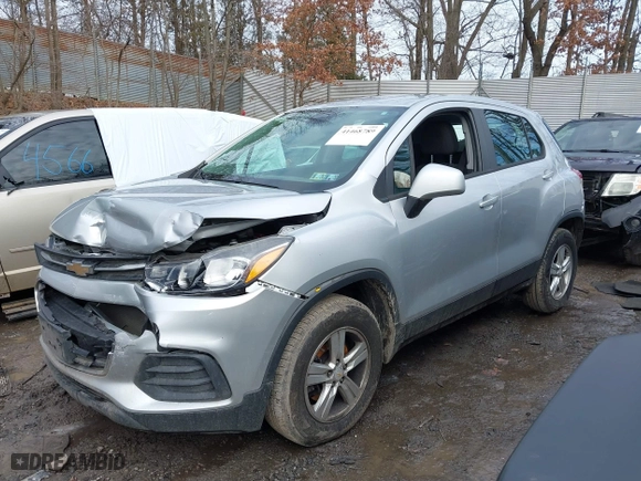 2018 Chevrolet Trax LS with VIN KL7CJNSB1JB609817, listed as a IAAI auction lot 41468789 with 65,409 mi miles. Bid and sale history available at carsss.com. Image 18.