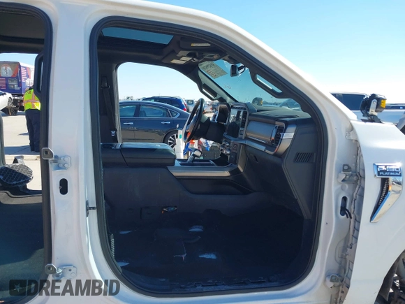 2021 Ford F-150 XL с VIN 1FTFW1E83MFB03929, выставлен на аукционе IAAI как лот 41629520 с пробегом Не указан миль и . История ставок и продаж доступна на DreamBid. Изображение 5.