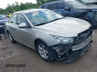 2014 Chevrolet Cruze 1LT with VIN 1G1PC5SB5E7174588, listed as a IAAI auction lot 42638357 with 89,813 mi miles and . Bid and sale history available at DreamBid. Image 1.