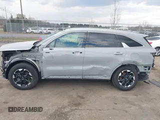 2024 Kia Sorento S with VIN 5XYRLDJC9RG258376, listed as a IAAI auction lot 41831014 with 10,340 mi miles and . Bid and sale history available at DreamBid. Image 14.