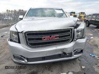 2016 GMC Yukon SLE with VIN 1GKS2AKC0GR332224, listed as a IAAI auction lot 41301706 with 108,340 mi miles. Bid and sale history available at carsss.com. Image 6.