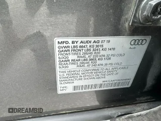 2019 Audi Q7 Premium Plus with VIN WA1LAAF73KD048392, listed as a Copart auction lot 60239275 with 152,699 mi miles and Clean title. Bid and sale history available at DreamBid. Image 10.