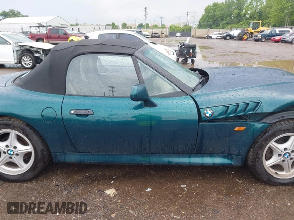 1996 BMW 3 Series Z3 1.9 with VIN 4USCH7327TLB68648, listed as a IAAI auction lot 42342282 with 105,848 mi miles and . Bid and sale history available at DreamBid. Image 13.