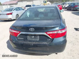 2017 Toyota Camry XLE with VIN 4T1BF1FK0HU353067, listed as a IAAI auction lot 41824576 with 112,409 mi miles. Bid and sale history available at carsss.com. Image 16.