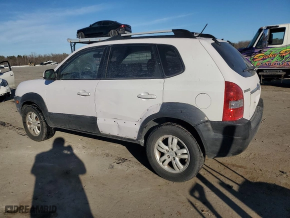2008 Hyundai Tucson SE with VIN KM8JN72D38U757411, listed as a Copart auction lot 46058585 with 167,329 mi miles and Clean Title. Bid and sale history available at carsss.com. Image 2.