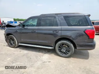 2022 Ford Expedition XLT z VIN 1FMJU1HT8NEA34626, wystawiony jako Copart lot #56818205 z przebiegiem 93 031 mil mil oraz Szkoda całkowita • Salvage title. Historia ofert i sprzedaży dostępna na DreamBid. Obrazek 2.