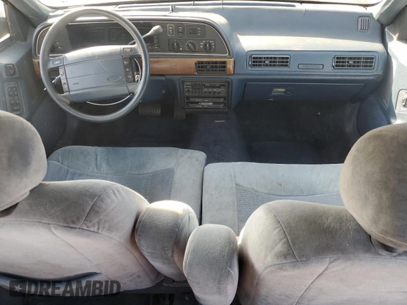 1990 Ford Taurus z VIN 1FACP5747LA124012, wystawiony jako Copart lot #85290054 z przebiegiem 118 017 mil mil oraz Czysty tytuł • Clean title. Historia ofert i sprzedaży dostępna na DreamBid. Obrazek 8.