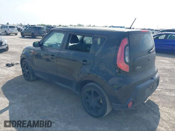 2015 Kia Soul with VIN KNDJN2A2XF7788710, listed as a IAAI auction lot 41142953 with 1 mi miles. Bid and sale history available at carsss.com. Image 6.