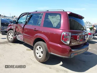 2008 Honda Pilot VP with VIN 5FNYF28238B008772, listed as a IAAI auction lot 42014263 with 110,239 mi miles and . Bid and sale history available at DreamBid. Image 3.