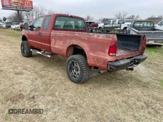 2000 Ford F-250 XL with VIN 1FTNX21S6YEC84441, listed as a Copart auction lot 66261545 with 163,757 mi miles and Clean title. Bid and sale history available at DreamBid. Image 3.