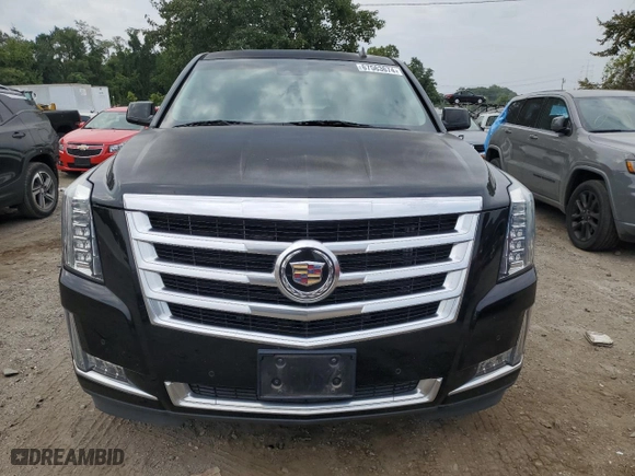 2015 Cadillac Escalade Luxury with VIN 1GYS4BKJ6FR181229, listed as a Copart auction lot 67563674 with 111,184 mi miles and Salvage Title. Bid and sale history available at carsss.com. Image 5.