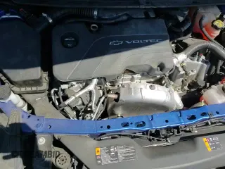 2017 Chevrolet Volt LT с VIN 1G1RC6S5XHU102218, выставлен на аукционе Copart как лот 71813295 с пробегом 88 646 миль миль и Списание • Salvage title. История ставок и продаж доступна на DreamBid. Изображение 13.