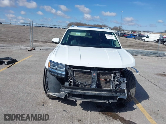 2019 Volkswagen Atlas SEL with VIN 1V2MR2CA2KC597854, listed as a IAAI auction lot 41924853 with 96,847 mi miles and . Bid and sale history available at DreamBid. Image 13.
