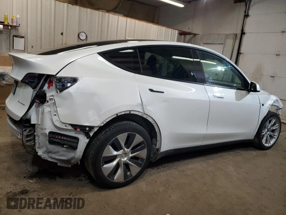 2023 Tesla Model Y Long Range z VIN 7SAYGDEE5PF619265, wystawiony jako Copart lot #48418655 z przebiegiem 42 233 mil mil oraz Szkoda całkowita • Salvage title. Historia ofert i sprzedaży dostępna na DreamBid. Obrazek 3.