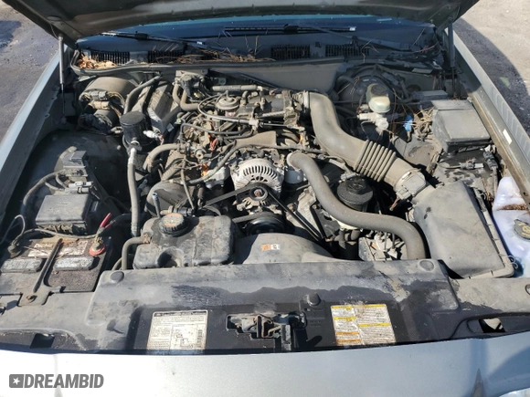 2000 Ford Crown Victoria with VIN 2FAFP73W0YX173874, listed as a Copart auction lot 82113564 with 108,425 mi miles and Salvage Title. Bid and sale history available at carsss.com. Image 11.