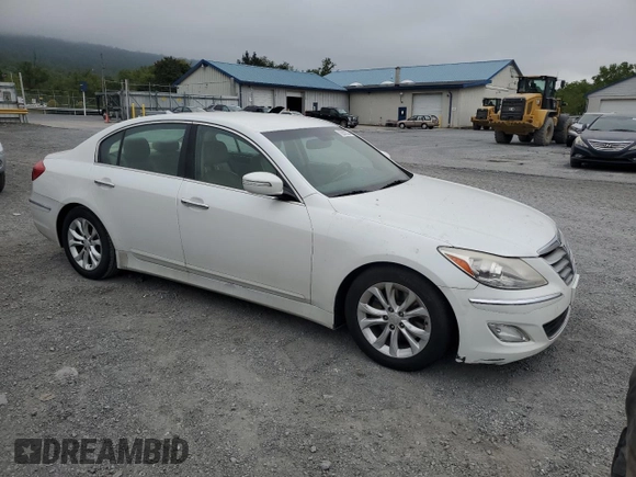 2012 Hyundai Genesis 3.8L with VIN KMHGC4DD2CU192055, listed as a Copart auction lot 70507034 with 131,463 mi miles and Salvage Title. Bid and sale history available at carsss.com. Image 4.