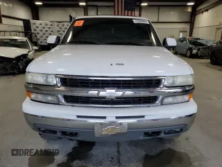 2001 Chevrolet Suburban LS with VIN 3GNEC16T21G268430, listed as a Copart auction lot 70999894 with 358,095 mi miles and Salvage Title. Bid and sale history available at carsss.com. Image 5.