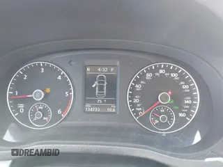 2012 Volkswagen Passat SE z VIN 1VWBN7A3XCC097252, wystawiony jako IAAI lot #42373075 z przebiegiem 134 733 mil mil oraz . Historia ofert i sprzedaży dostępna na DreamBid. Obrazek 7.