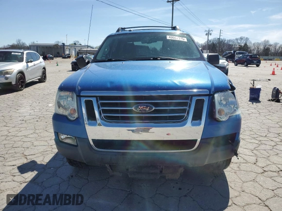 2010 Ford Explorer Sport Trac XLT z VIN 1FMEU3BE6AUA00398, wystawiony jako Copart lot #49667375 z przebiegiem 109 481 mil mil oraz Tytuł czysty. Historia ofert i sprzedaży dostępna na DreamBid. Obrazek 5.