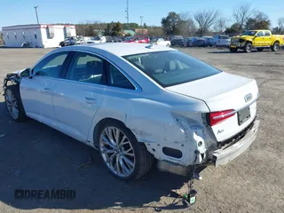 2019 Audi A6 Prestige with VIN WAUM2AF22KN044384, listed as a IAAI auction lot 41811753 with 38,602 mi miles and . Bid and sale history available at DreamBid. Image 3.
