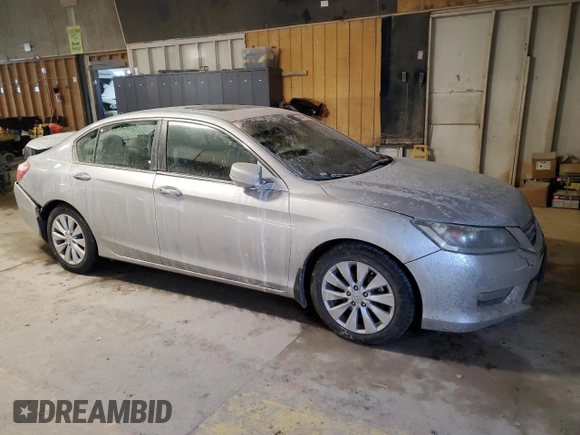 2013 Honda Accord Sdn EX-L with VIN 1HGCR2F86DA147954, listed as a Copart auction lot 45947215 with 81,791 mi miles and Salvage Title. Bid and sale history available at carsss.com. Image 4.