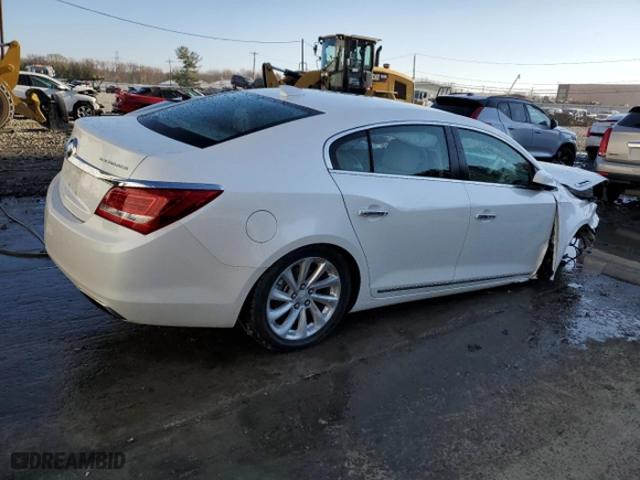2016 Buick LaCrosse with VIN 1G4GA5G32GF154737, listed as a Copart auction lot 80859994 with 44,299 mi miles and Salvage Title. Bid and sale history available at carsss.com. Image 3.