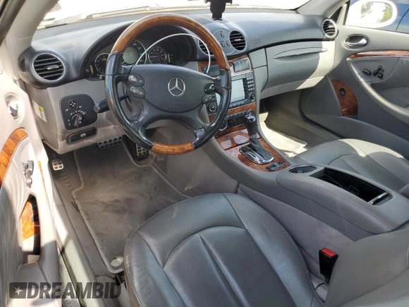 2008 Mercedes-Benz CLK 350 with VIN WDBTK56G88F234161, listed as a Copart auction lot 61867195 with 247,175 mi miles and Salvage title. Bid and sale history available at DreamBid. Image 8.