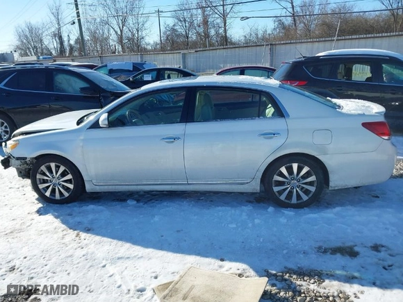 2012 Toyota Avalon with VIN 4T1BK3DB1CU467601, listed as a IAAI auction lot 41309808 with 227,894 mi miles. Bid and sale history available at carsss.com. Image 15.