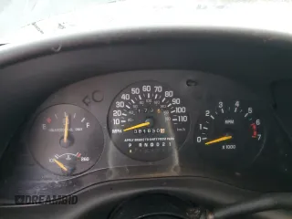 1999 Chevrolet Monte Carlo LS z VIN 2G1WW12M3X9280133, wystawiony jako Copart lot #81814554 z przebiegiem 81 630 mil mil oraz Szkoda całkowita • Salvage title. Historia ofert i sprzedaży dostępna na DreamBid. Obrazek 9.