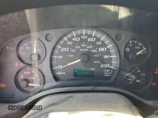2007 Chevrolet Express Passenger with VIN 1GAHG39U871190066, listed as a Copart auction lot 57879915 with 250,921 mi miles and Clean title. Bid and sale history available at DreamBid. Image 9.