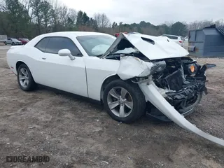 2019 Dodge Challenger SXT with VIN 2C3CDZAG8KH669489, listed as a IAAI auction lot 41523992 with 76,272 mi miles. Bid and sale history available at carsss.com. Image 1.