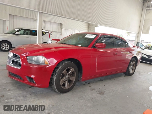 2013 Dodge Charger SXT z VIN 2C3CDXHG4DH532045, wystawiony jako IAAI lot #42416661 z przebiegiem 131 547 mil mil oraz . Historia ofert i sprzedaży dostępna na DreamBid. Obrazek 14.