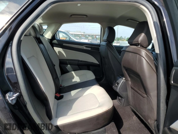 2020 Ford Fusion SE with VIN 3FA6P0HD7LR261102, listed as a Copart auction lot 47469275 with 26,894 mi miles and Salvage Title. Bid and sale history available at carsss.com. Image 10.