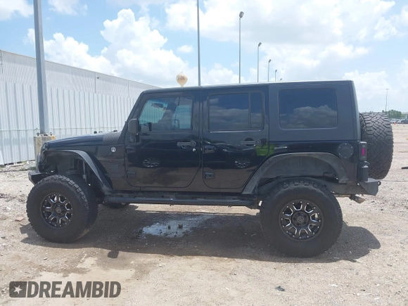 2008 Jeep Wrangler Unlimited X z VIN 1J4GA39148L560004, wystawiony jako IAAI lot #42523657 z przebiegiem 116 619 mil mil oraz . Historia ofert i sprzedaży dostępna na DreamBid. Obrazek 14.