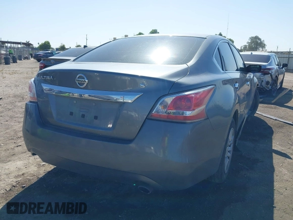 2015 Nissan Altima S with VIN 1N4AL3AP6FC218725, listed as a IAAI auction lot 42098461 with 158,501 mi miles and . Bid and sale history available at DreamBid. Image 4.