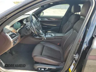 2017 BMW 7 Series with VIN WBA7F2C31HG423118, listed as a Copart auction lot 70628914 with 85,512 mi miles and Salvage Title. Bid and sale history available at DreamBid. Image 7.