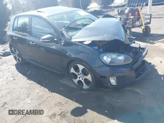 2011 Volkswagen GTI w/Sunroof & Navi PZEV z VIN WVWGD7AJ9BW270055, wystawiony jako IAAI lot #41662613 z przebiegiem Nie podano mil oraz . Historia ofert i sprzedaży dostępna na DreamBid. Obrazek 1.