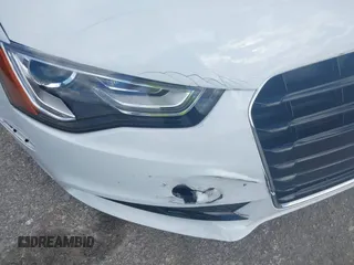 2013 Audi A5 Premium Plus z VIN WAULFAFR1DA056761, wystawiony jako IAAI lot #41894935 z przebiegiem 102 536 mil mil oraz . Historia ofert i sprzedaży dostępna na DreamBid. Obrazek 13.