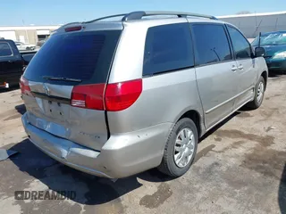 2005 Toyota Sienna CE with VIN 5TDZA23CX5S322655, listed as a IAAI auction lot 41884933 with 181,496 mi miles. Bid and sale history available at carsss.com. Image 4.