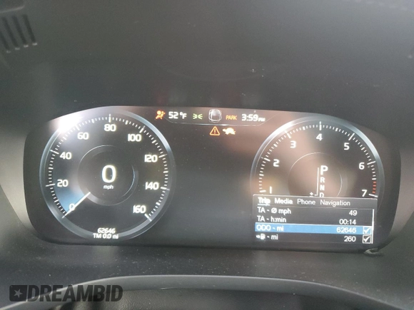 2018 Volvo XC60 R-Design with VIN LYV102RM1JB113465, listed as a Copart auction lot 46440185 with 62,646 mi miles and Salvage Title. Bid and sale history available at carsss.com. Image 9.