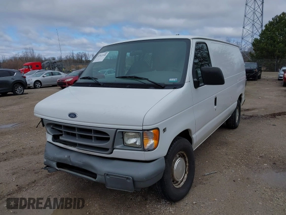 2000 Ford Econoline Cargo with VIN 1FTRE14W2YHB25933, listed as a IAAI auction lot 41912248 with 57,561 mi miles. Bid and sale history available at carsss.com. Image 2.