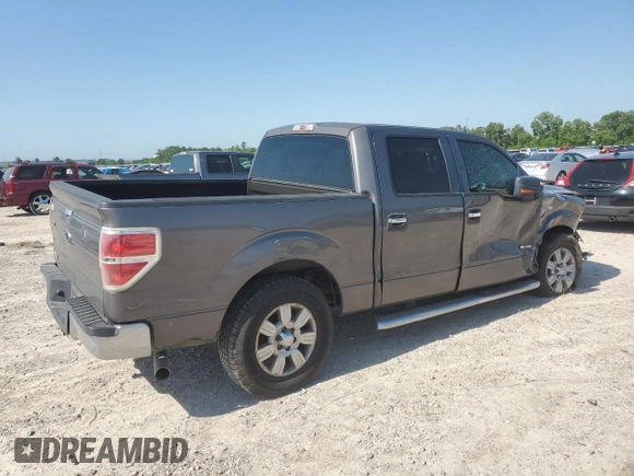 2012 Ford F-150 XL z VIN 1FTFW1CT3CKD93909, wystawiony jako Copart lot #56686405 z przebiegiem 211 700 mil mil oraz Szkody całkowita. Historia ofert i sprzedaży dostępna na DreamBid. Obrazek 3.